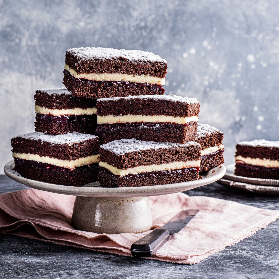 black forest tray cake 01